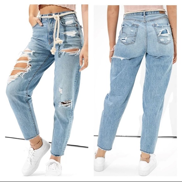 American Eagle Ripped Relaxed Mom Jeans Women’s 6 Long Blue Light Wash Tapered - Picture 1 of 16